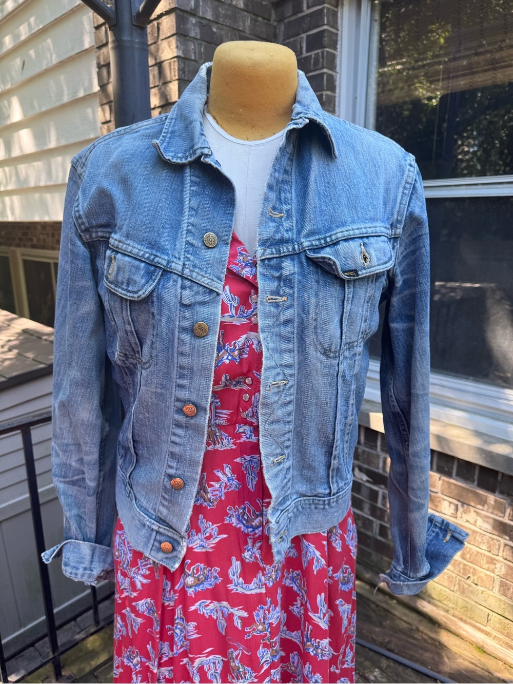 Vtg Lee sanforized union made USA denim jean jacket 60s-70s